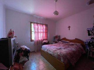Foto 5 de SE VENDE AMPLIA CASA EN CALLE ADOFO CALLE A SOLO 5 MINUTOS DEL CENTRO DE SAN RAFAEL - MENDOZA
