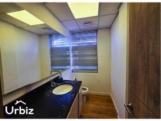 Foto 9 de Venta / Arriendo Oficina de 98 m² con Salas de Juntas en North Point