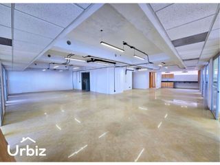 Foto 3 de Venta / Arriendo Oficina de 253 m² con Divisiones en North Point