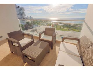 Foto 2 de Apartamento tipo Loft en Venta Cartagena Beach Vista al Mar