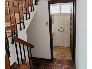 Foto 11 de La Mañosca, Casa Comercial en Renta, 230m2, 5 Ambientes