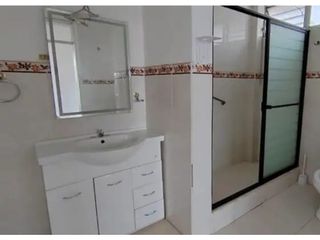Foto 13 de La Mañosca, Casa Comercial en Renta, 230m2, 5 Ambientes
