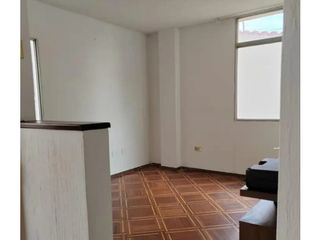 Foto 10 de La Mañosca, Casa Comercial en Renta, 230m2, 5 Ambientes