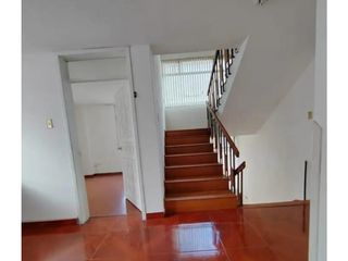 Foto 9 de La Mañosca, Casa Comercial en Renta, 230m2, 5 Ambientes