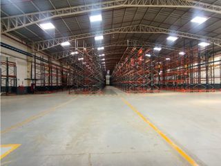 Foto 5 de ALQUILER DE BODEGA PREMIUM – VA PERIMETRAL, GUAYAQUIL – 9.317 m²