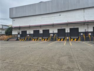 Foto 1 de ALQUILER DE BODEGA PREMIUM – VA PERIMETRAL, GUAYAQUIL – 9.317 m²