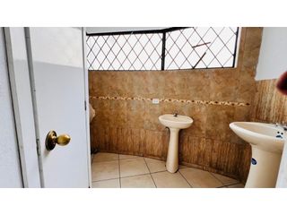 Foto 9 de La Colón, Local Comercial en Renta, 100m2, 2 Ambientes