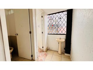 Foto 10 de La Colón, Local Comercial en Renta, 100m2, 2 Ambientes
