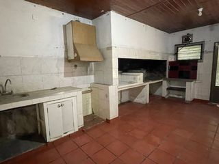 Foto 6 de Depósito en alquiler La Plata