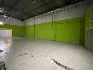 Foto 13 de Depósito en alquiler La Plata