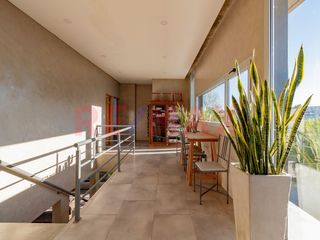 Foto 119 de VENTA Casa a la Laguna en El Cantón Norte Escobar