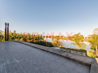 Foto 114 de VENTA Casa a la Laguna en El Cantón Norte Escobar