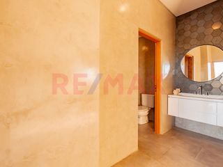 Foto 101 de VENTA Casa a la Laguna en El Cantón Norte Escobar