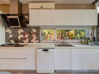 Foto 7 de VENTA Casa a la Laguna en El Cantón Norte Escobar