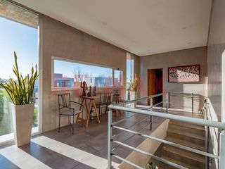 Foto 118 de VENTA Casa a la Laguna en El Cantón Norte Escobar