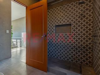 Foto 107 de VENTA Casa a la Laguna en El Cantón Norte Escobar