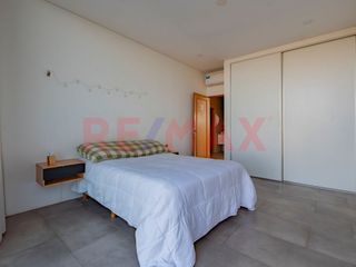 Foto 98 de VENTA Casa a la Laguna en El Cantón Norte Escobar
