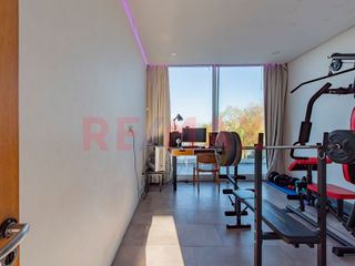 Foto 78 de VENTA Casa a la Laguna en El Cantón Norte Escobar