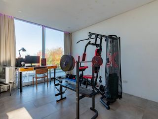 Foto 79 de VENTA Casa a la Laguna en El Cantón Norte Escobar