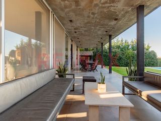 Foto 53 de VENTA Casa a la Laguna en El Cantón Norte Escobar