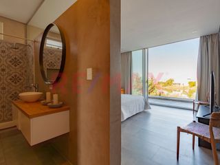 Foto 89 de VENTA Casa a la Laguna en El Cantón Norte Escobar