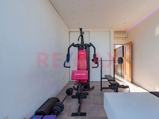 Foto 80 de VENTA Casa a la Laguna en El Cantón Norte Escobar