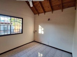 Foto 11 de CASA EN ALQUILER DORREGO,GUAYMALLEN