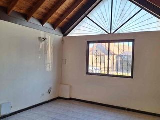Foto 4 de CASA EN ALQUILER DORREGO,GUAYMALLEN