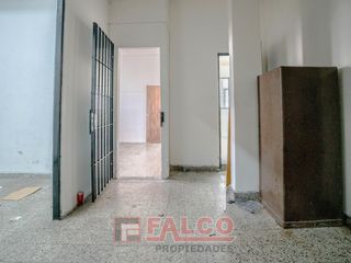 Foto 48 de Casa de 5 ambientes con terraza y local en lote propio - Boedo
