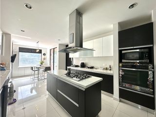 Foto 10 de VENTA APTO GRATAMIRA, 270 MTS + 60 MTS TERRAZAS