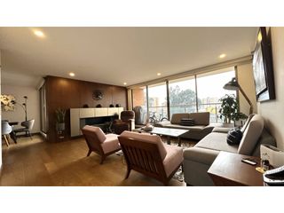 Foto 1 de VENTA APTO EXTERIOR, COLINA CAMPESTRE, 148 MTS, 3 HAB, ESTUDIO, 3 PARQ