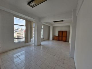 Foto 1 de VENTA DE OFICINAS / SUITES – EDIFICIO  BOLSA DE VALORES. (LC)