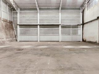 Foto 1 de RENTO BODEGA/GALPÓN MEDIANO IMPACTO - Carcelén Industrial