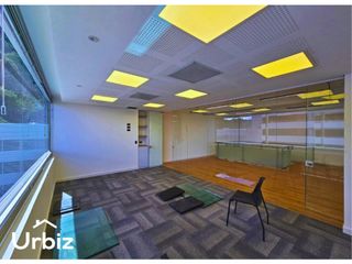 Foto 11 de Venta / Arriendo Oficina Duplex de 292 m² en North Point