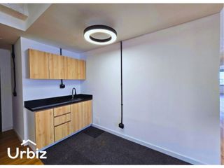 Foto 3 de Venta / Arriendo Oficina Duplex de 292 m² en North Point
