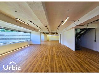 Foto 5 de Venta / Arriendo Oficina Duplex de 292 m² en North Point
