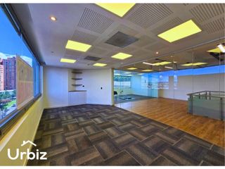 Foto 9 de Venta / Arriendo Oficina Duplex de 292 m² en North Point