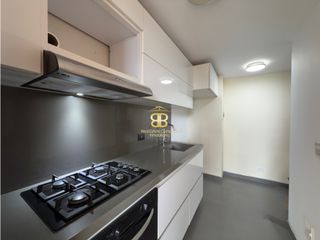Foto 6 de SE VENDE APARTAMENTO EN GRAN GRANADA