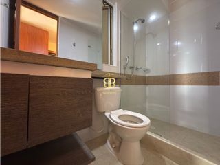 Foto 25 de SE VENDE APARTAMENTO EN GRAN GRANADA