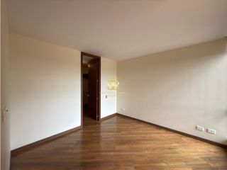 Foto 12 de SE VENDE APARTAMENTO EN GRAN GRANADA