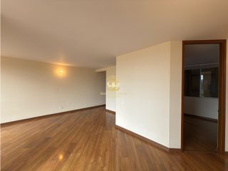 Foto 9 de SE VENDE APARTAMENTO EN GRAN GRANADA