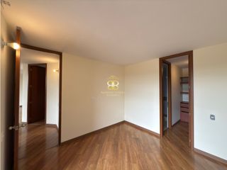 Foto 11 de SE VENDE APARTAMENTO EN GRAN GRANADA