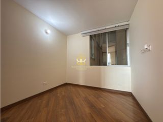 Foto 21 de SE VENDE APARTAMENTO EN GRAN GRANADA