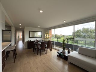 Foto 4 de SE VENDE APARTAMENTO EN GRAN GRANADA