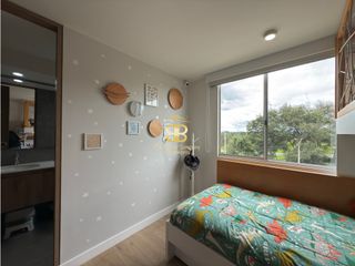 Foto 31 de SE VENDE APARTAMENTO EN GRAN GRANADA