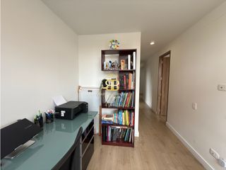 Foto 35 de SE VENDE APARTAMENTO EN GRAN GRANADA