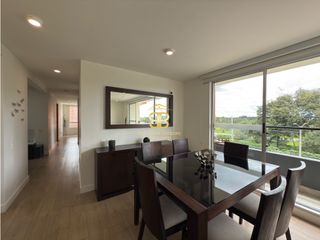 Foto 5 de SE VENDE APARTAMENTO EN GRAN GRANADA