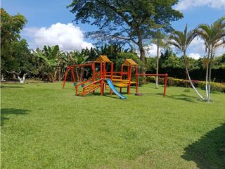 Foto 7 de VENTA FINCA HOTEL PUEBLO TAPAO SOBRE VIA PRINCIPAL - 4 CUADRAS