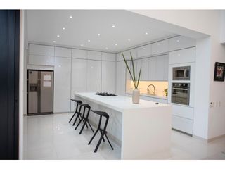 Foto 5 de ALQUILER DE CASA JAMUNDI ALFAGUARA EXCLUSIVA GRAN AREA Y LUJO