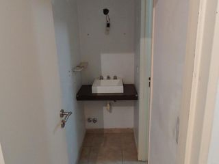 Foto 7 de DEPARTAMENTO 3 AMBIENTES CON COCHERAFRENTE A LA ESTACION